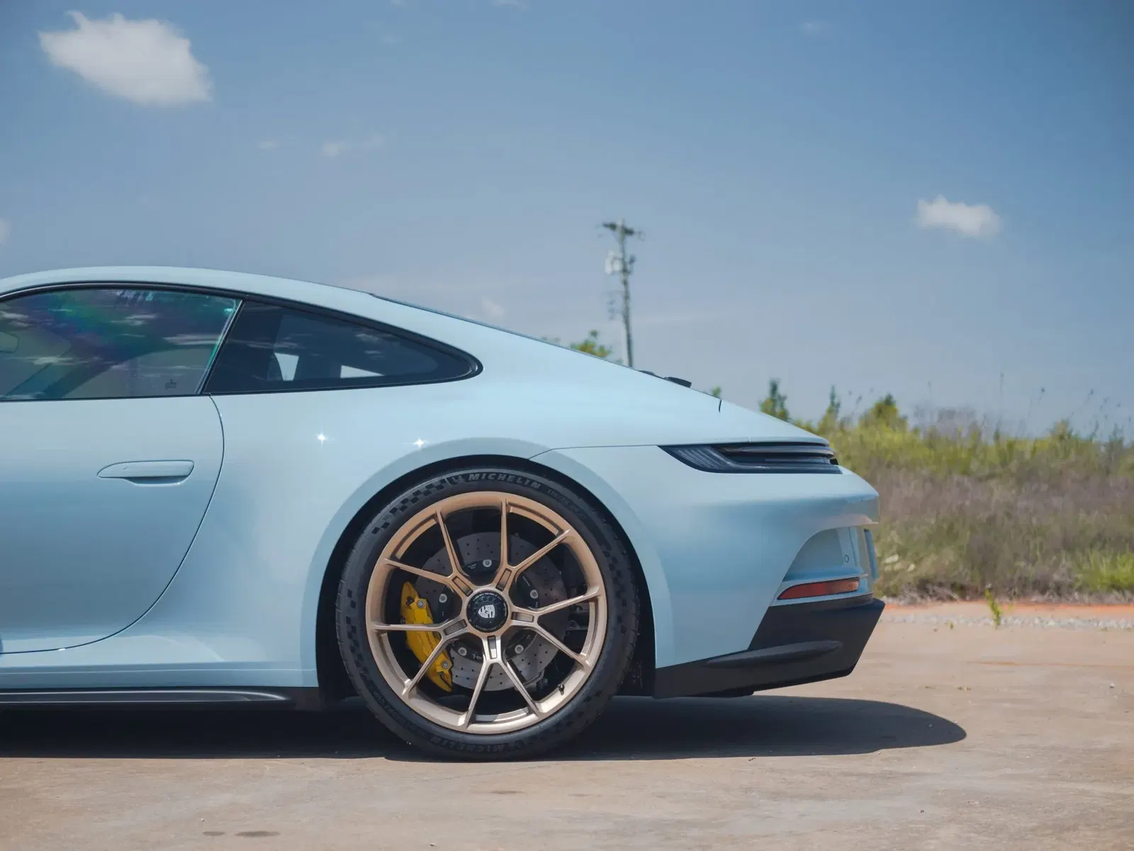 Meissen Blue 2023 Porsche 911 GT3 Touring 6-Speed