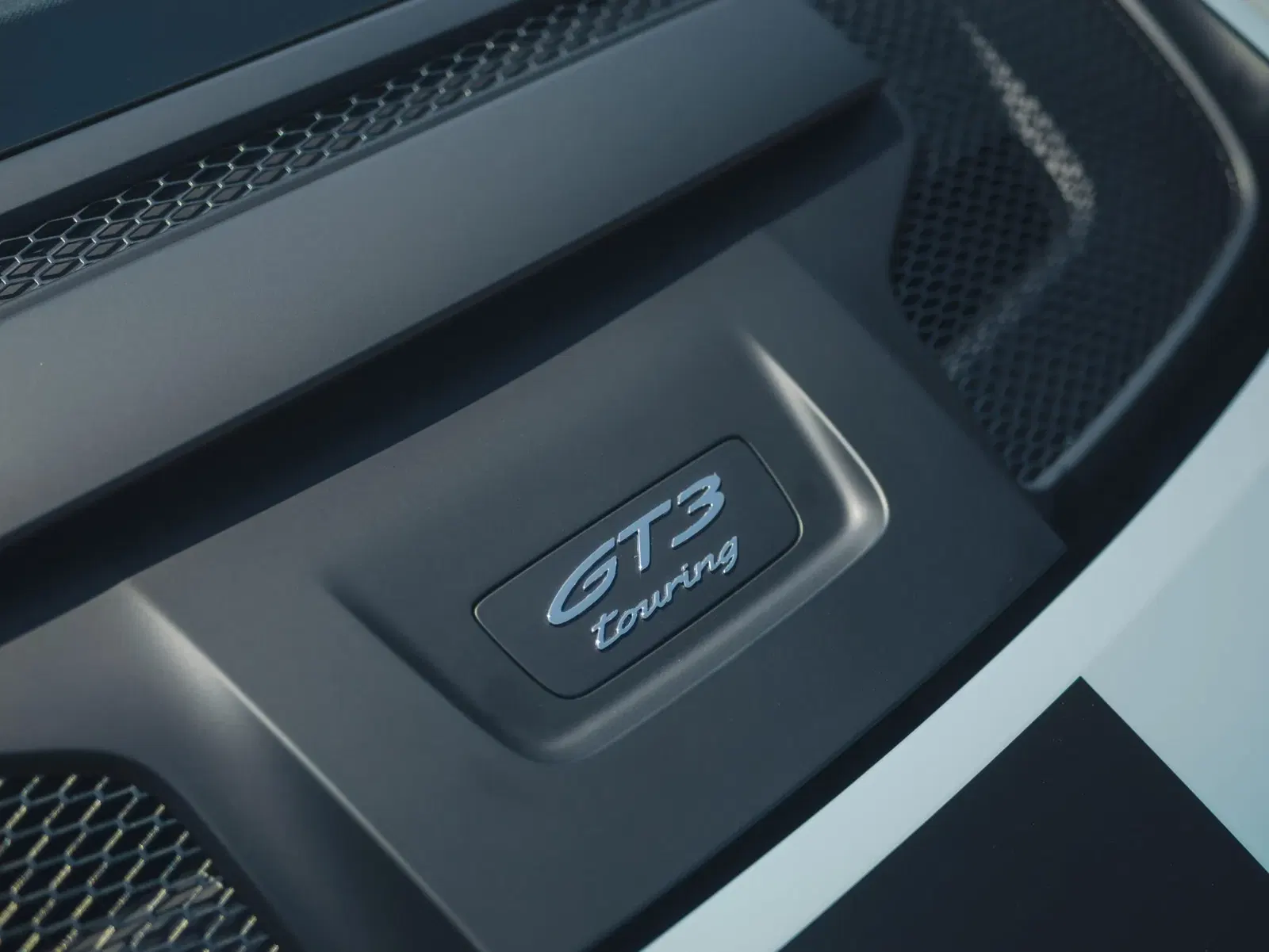 Meissen Blue 2023 Porsche 911 GT3 Touring 6-Speed