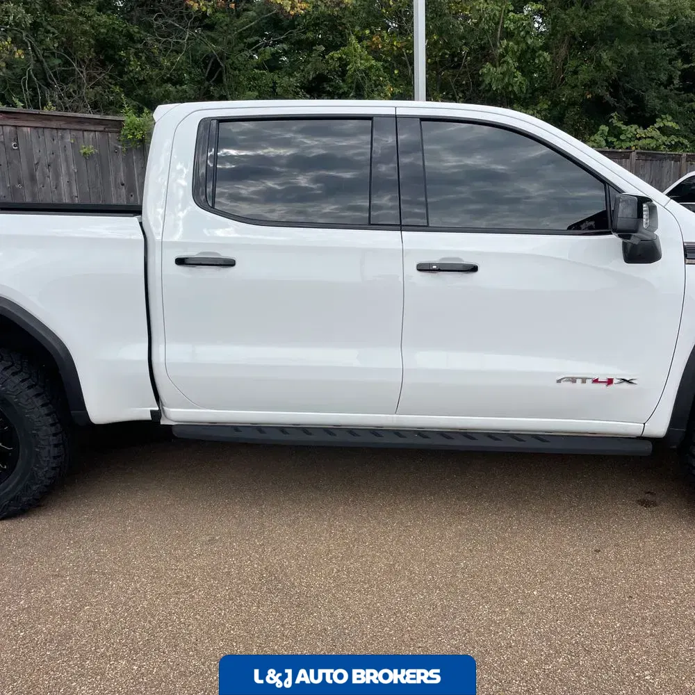 2024 GMC Sierra 1500 AT4X