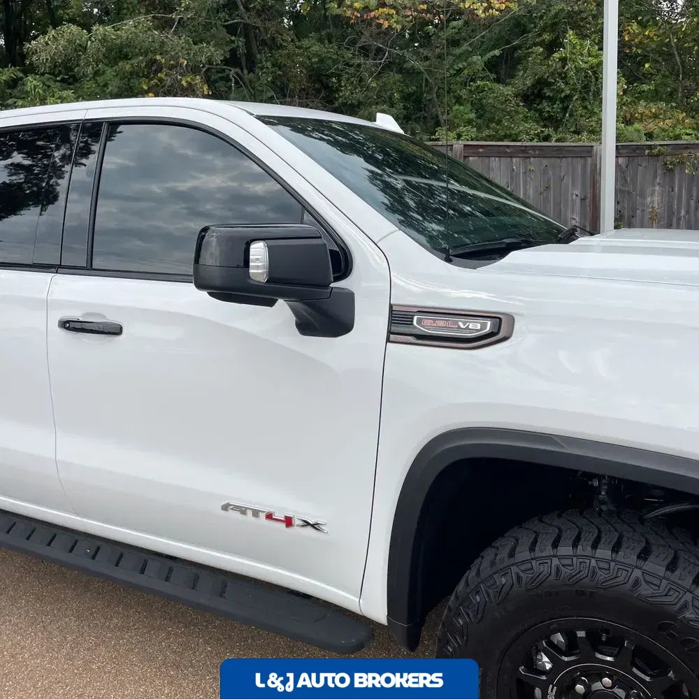 2024 GMC Sierra 1500 AT4X