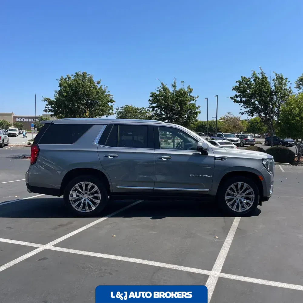 2022 GMC Yukon Denali