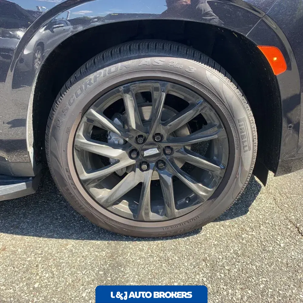 2023 Cadillac Escalade ESV Sport