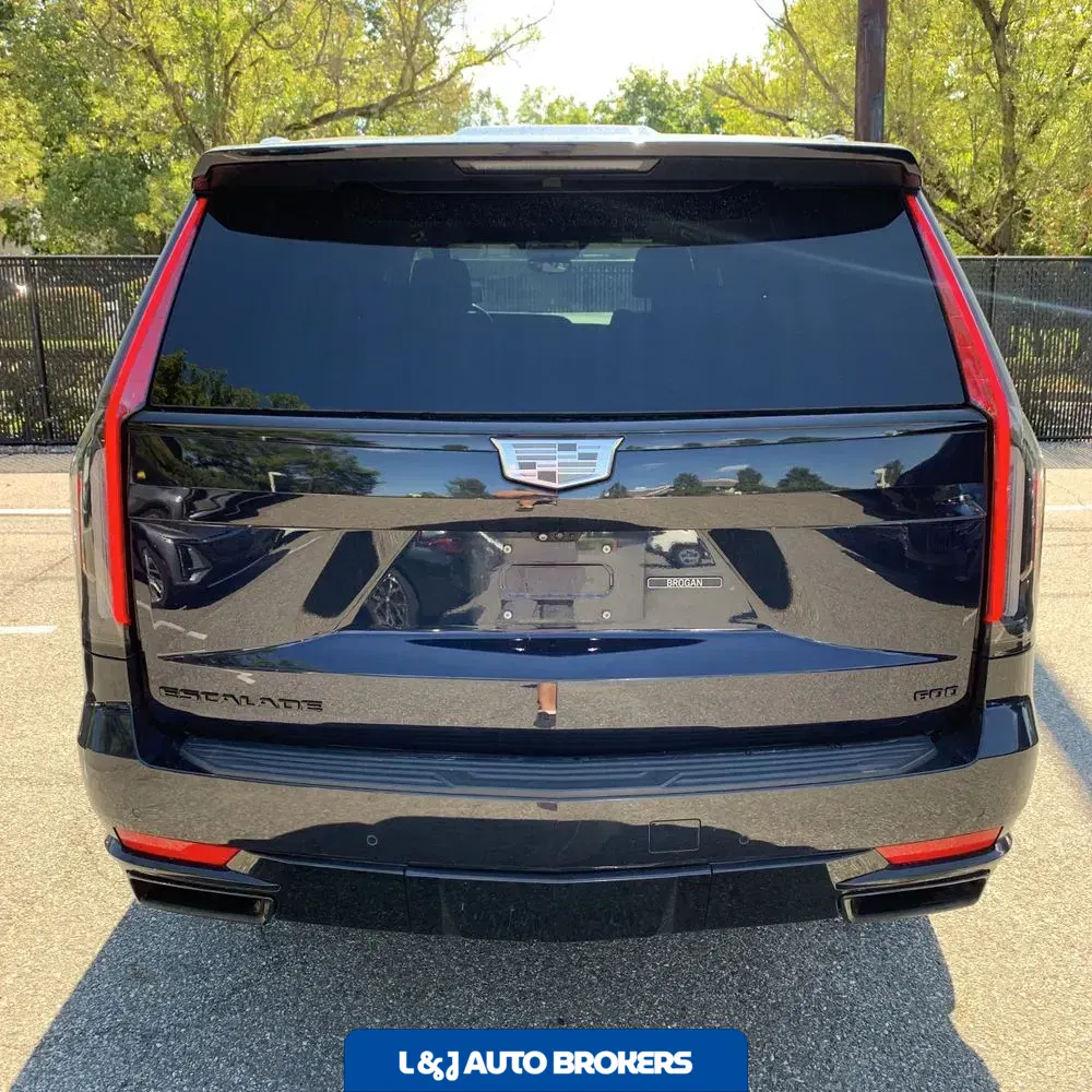2023 Cadillac Escalade ESV Sport
