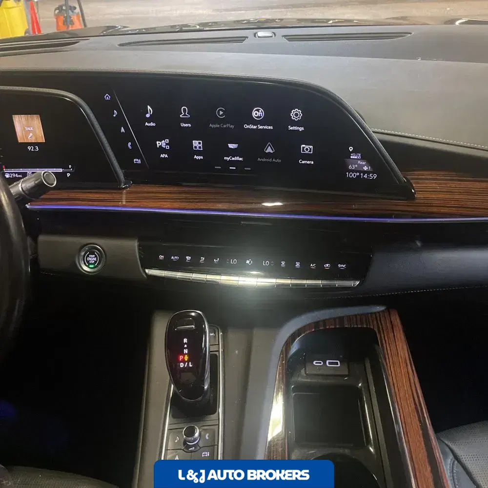 2023 Cadillac Escalade ESV Premium Luxury