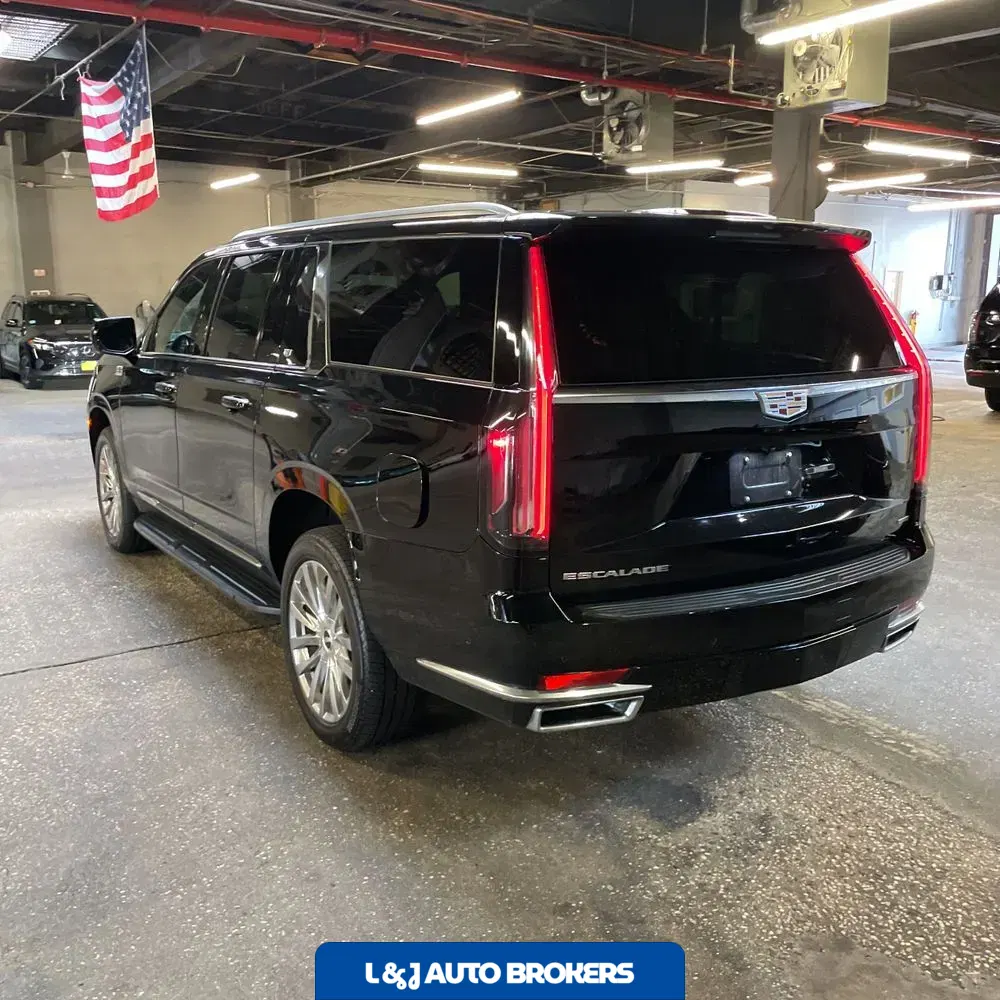 2023 Cadillac Escalade ESV Premium Luxury