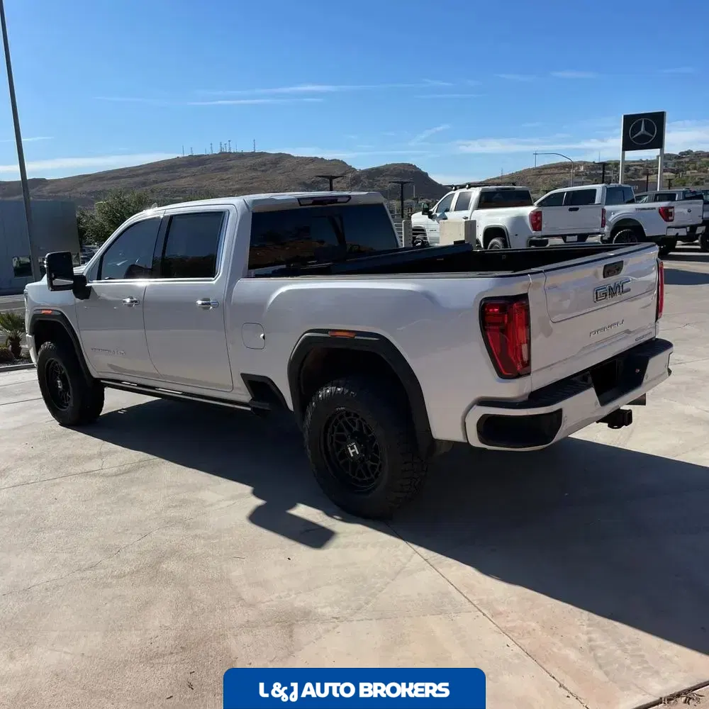 2022 GMC Sierra 3500HD Denali