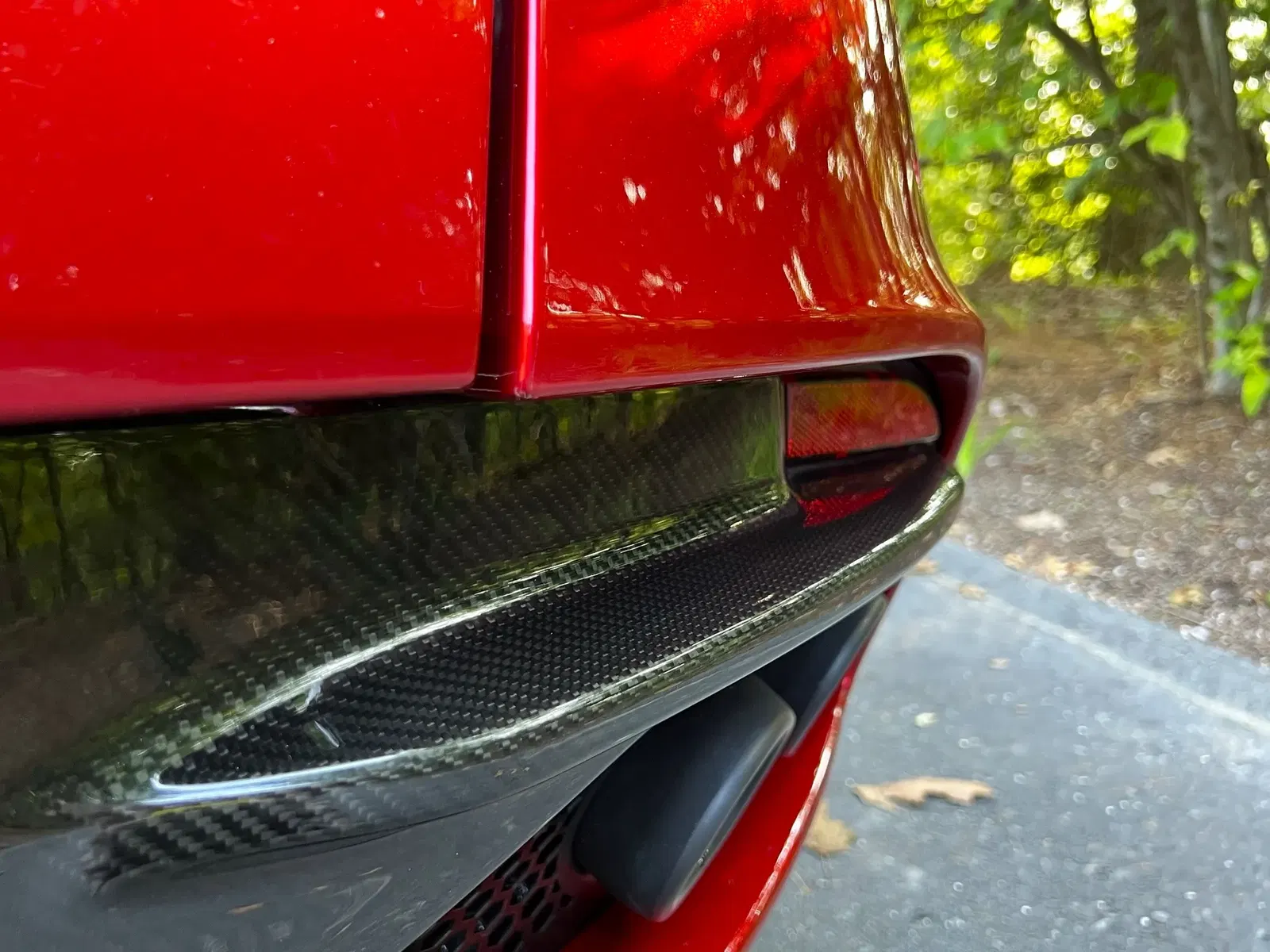 2019 Aston Martin DBS Superleggera Coupe
