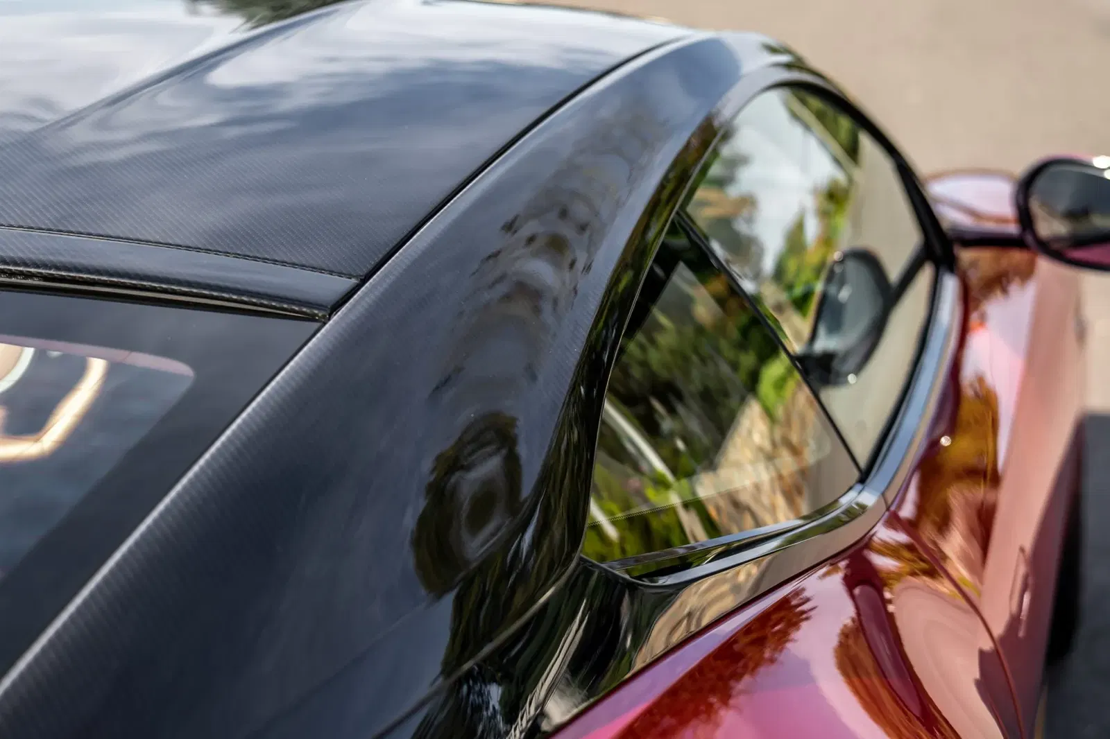 2019 Aston Martin DBS Superleggera Coupe