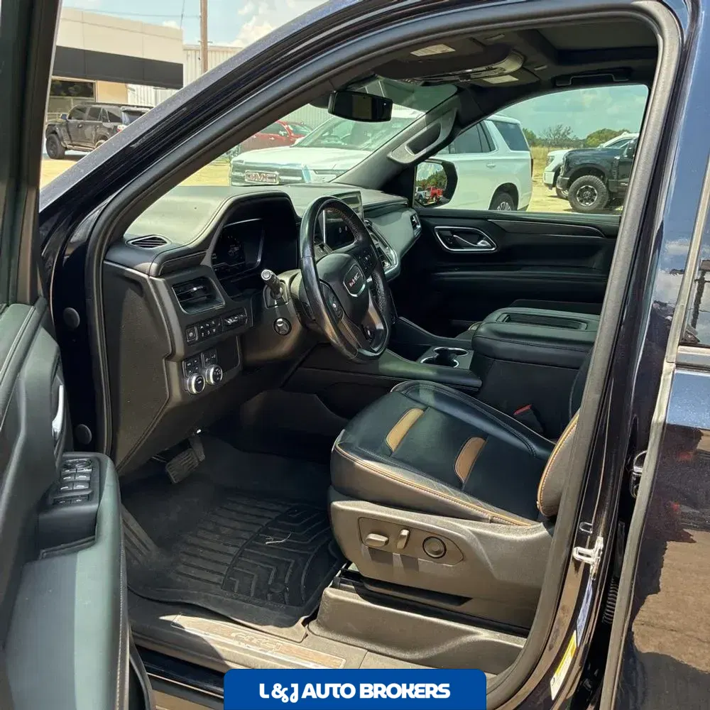 2022 GMC Yukon AT4