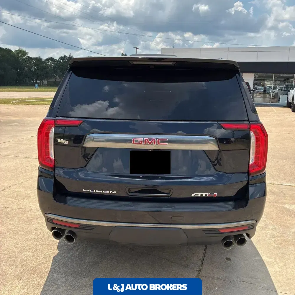 2022 GMC Yukon AT4