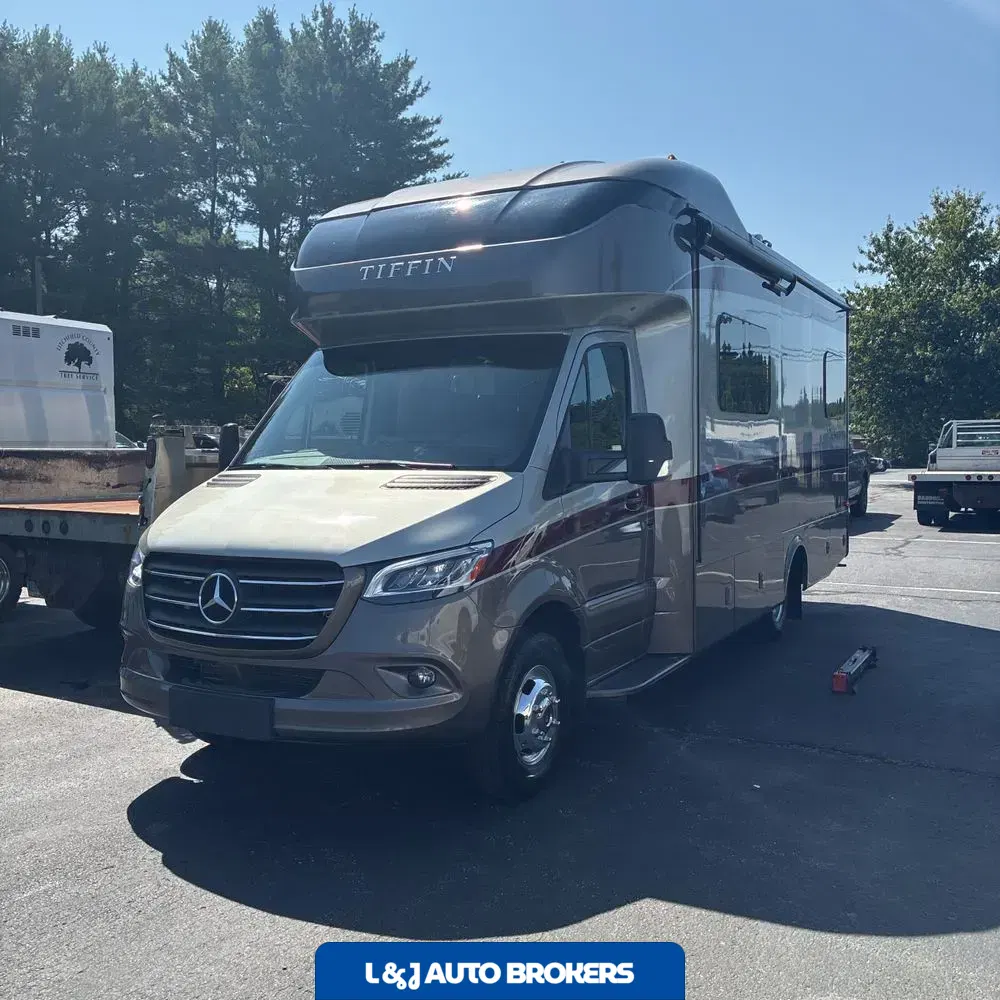 2020 Tiffin Motorhome Wayfarer