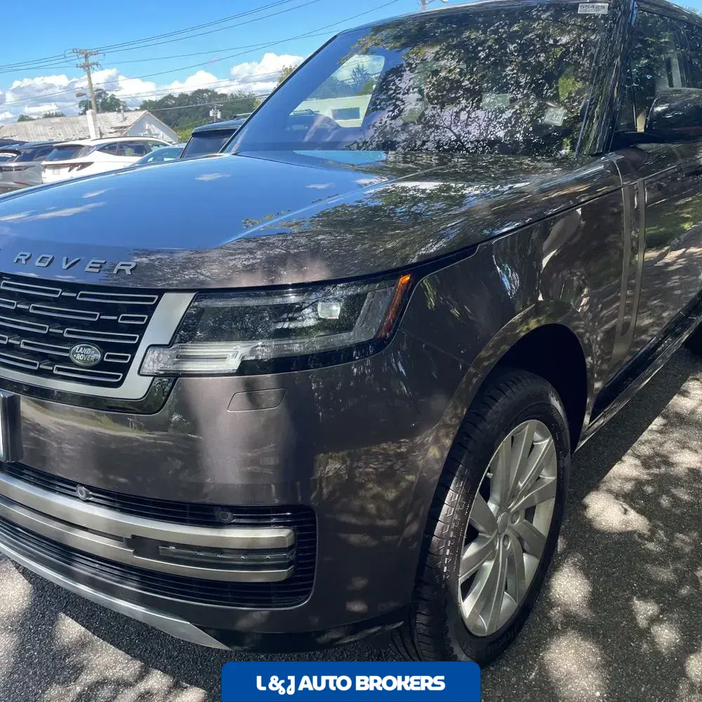 2023 Land Rover Range Rover SE