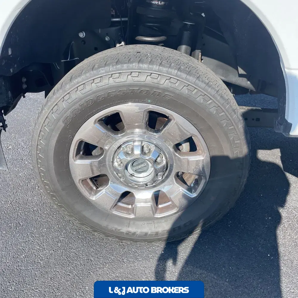 2023 Ford F-250 Super Duty Lariat