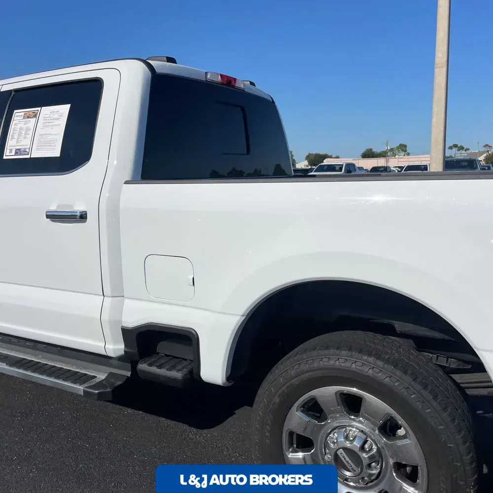 2023 Ford F-250 Super Duty Lariat