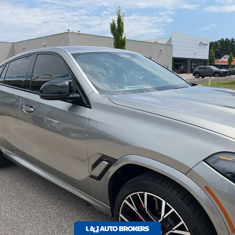 2023 BMW X6 M