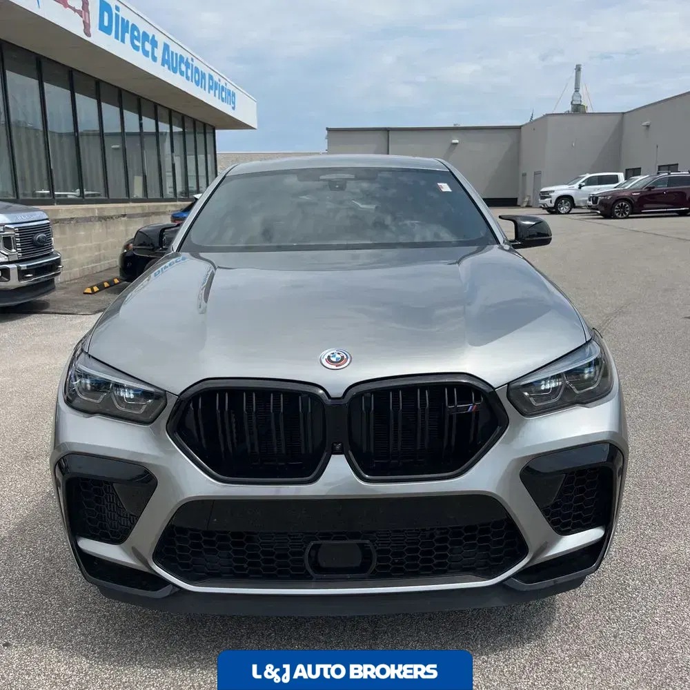 2023 BMW X6 M