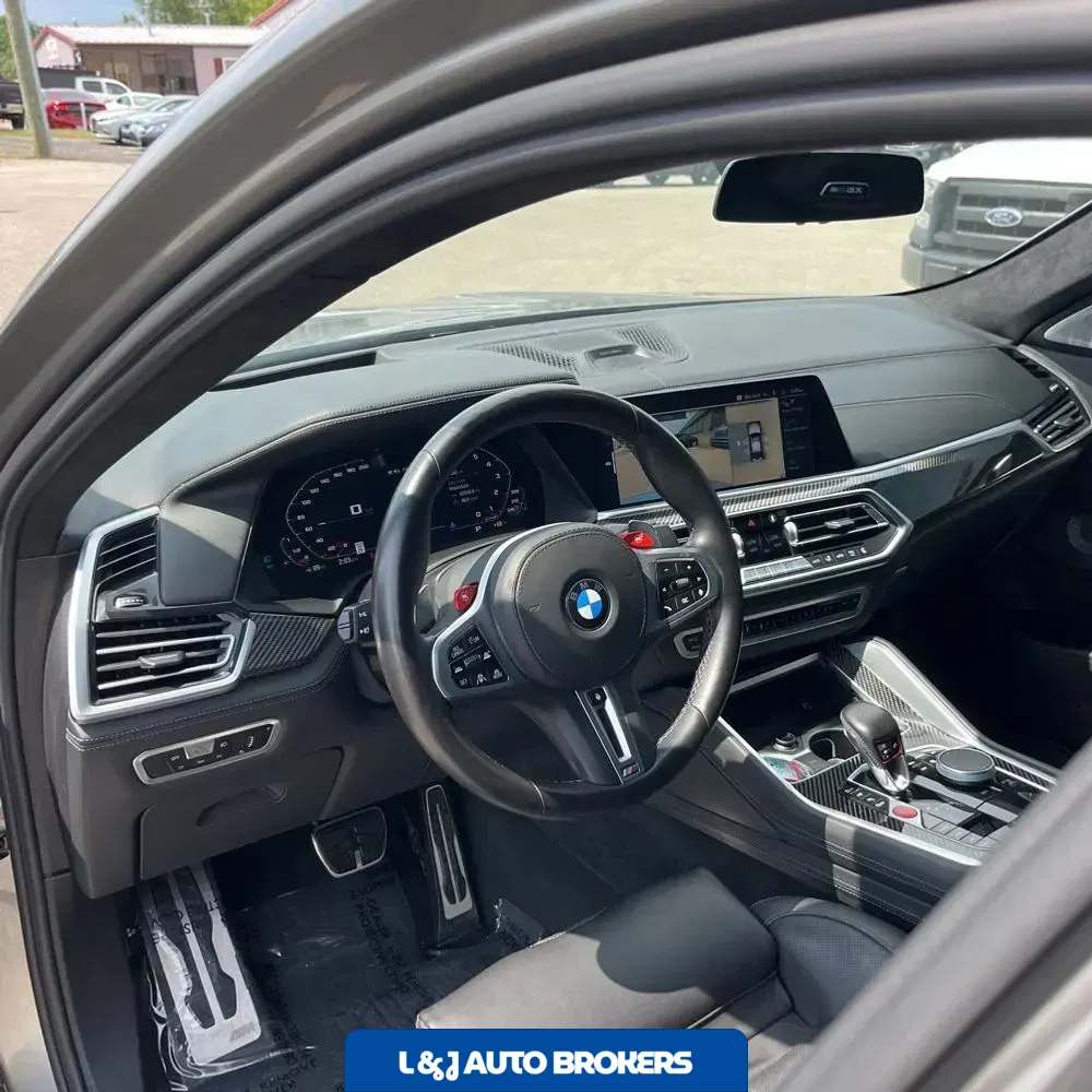 2023 BMW X6 M