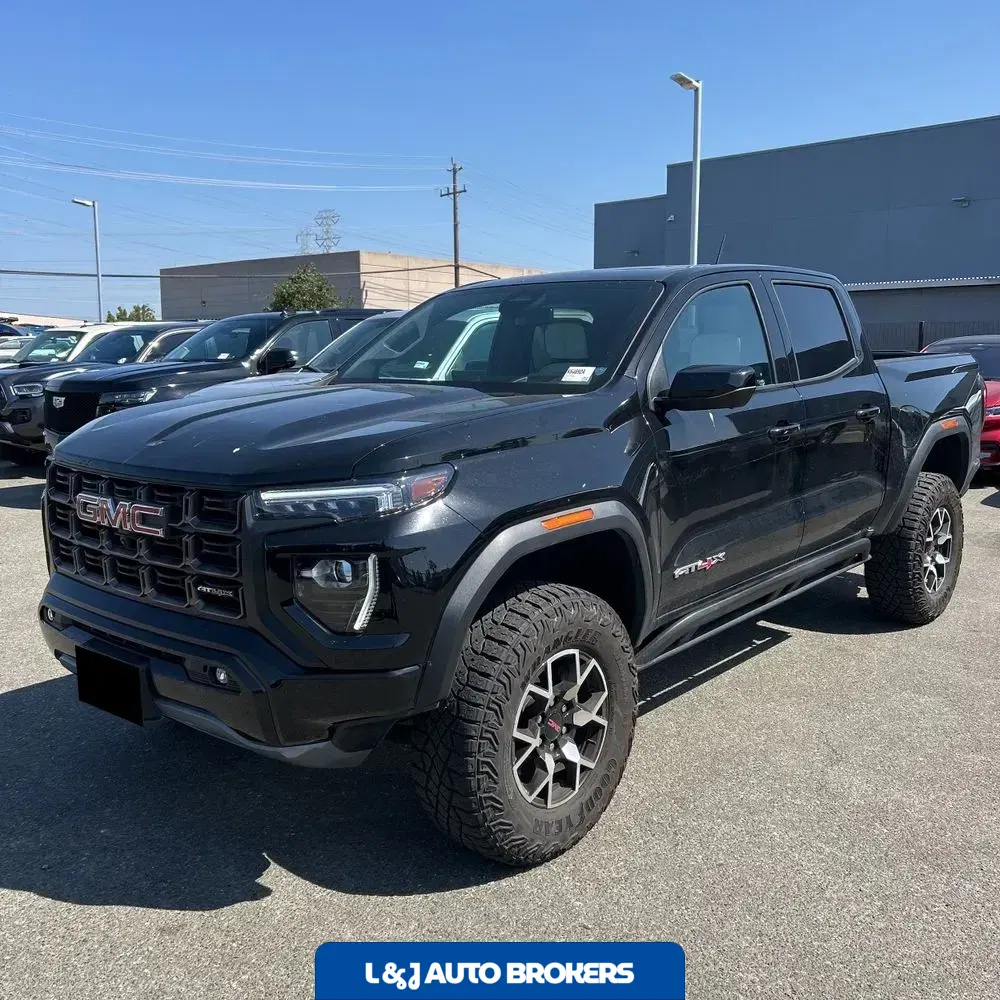 2023 GMC Canyon AT4X