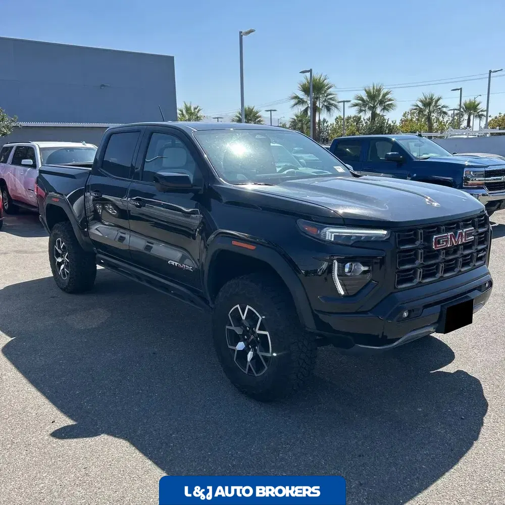 2023 GMC Canyon AT4X