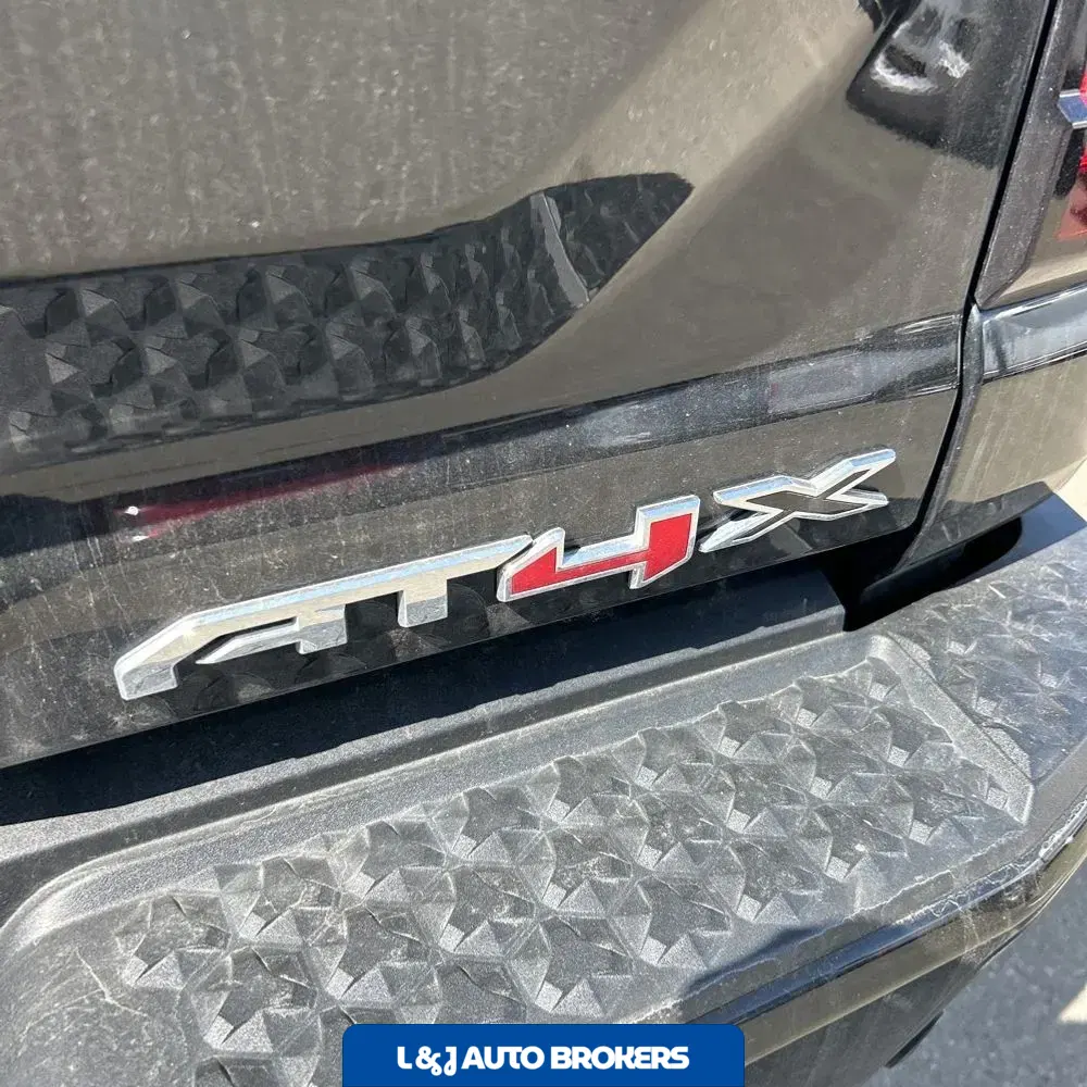 2023 GMC Canyon AT4X