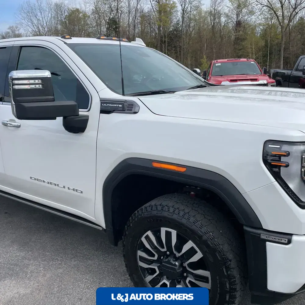 2024 GMC Sierra 3500HD Denali Ultimate