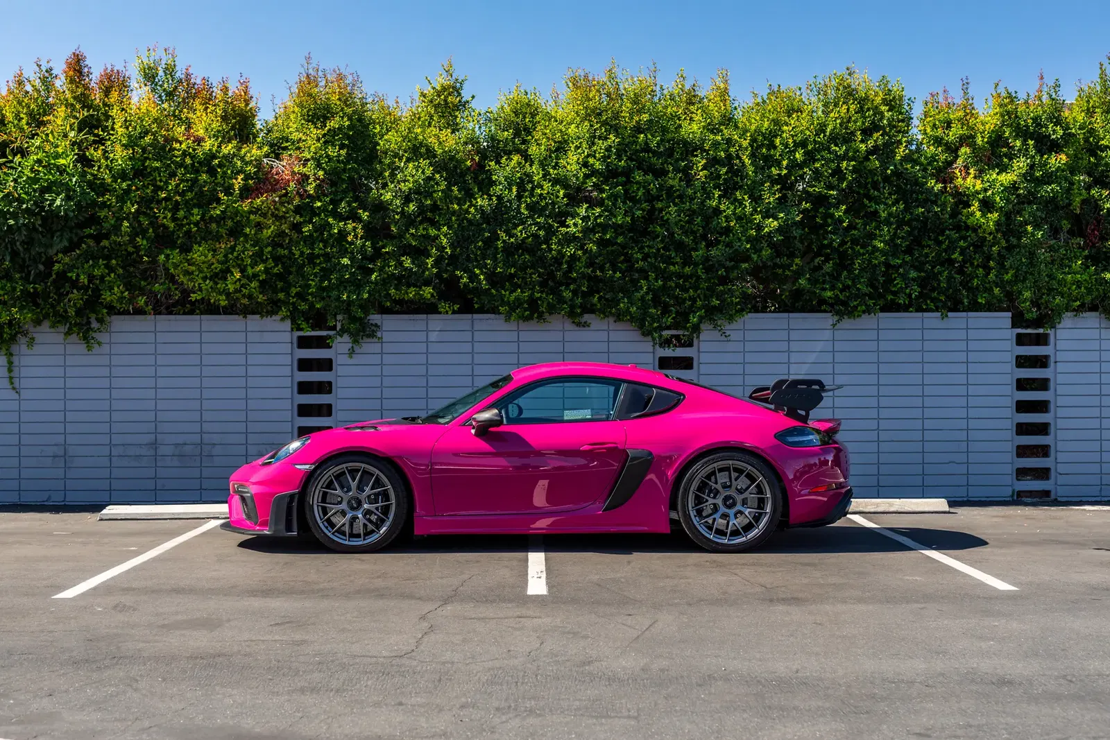 Ruby Star 2023 Porsche 718 Cayman GT4 RS Weissach