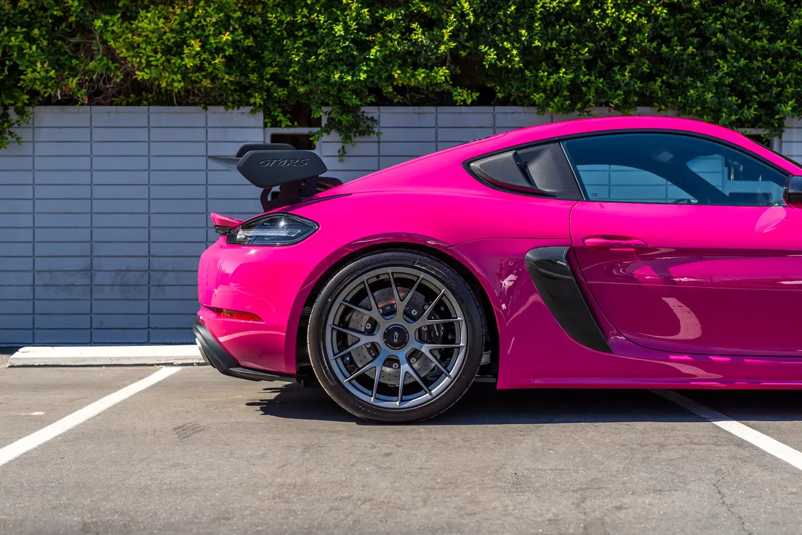 Ruby Star 2023 Porsche 718 Cayman GT4 RS Weissach