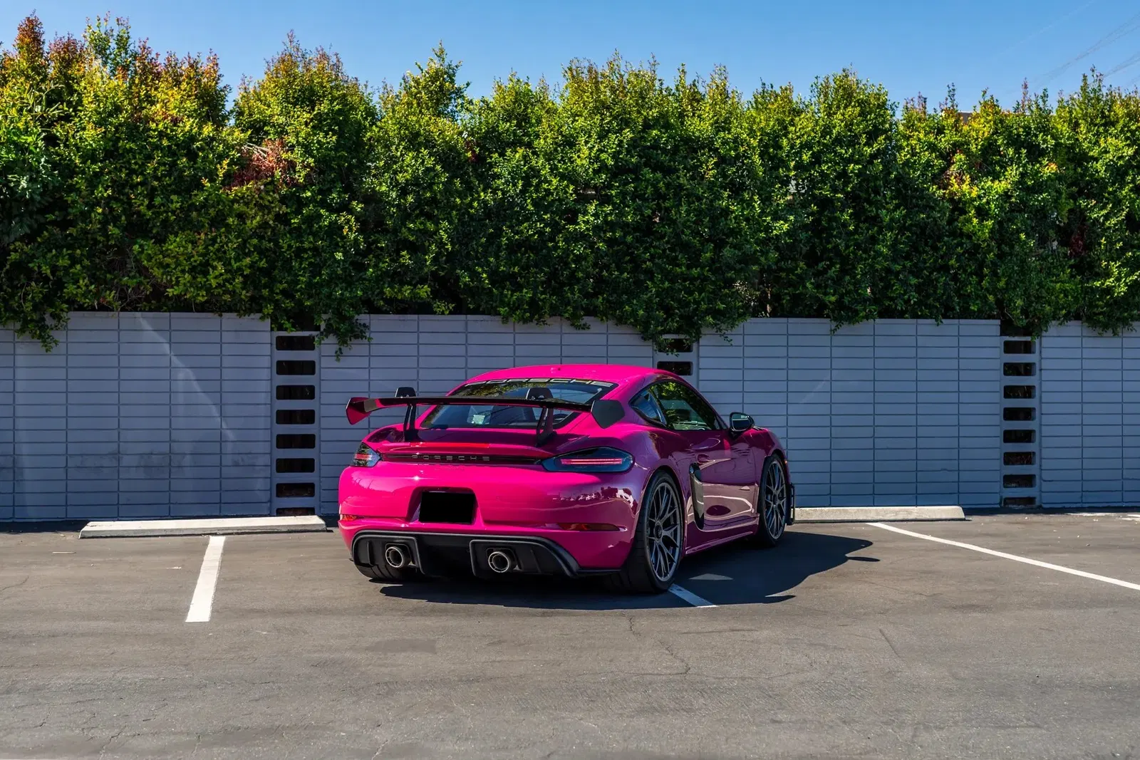 Ruby Star 2023 Porsche 718 Cayman GT4 RS Weissach