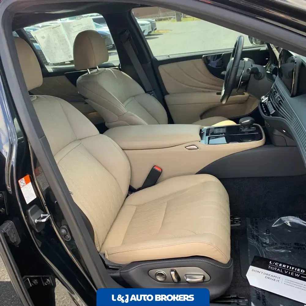 2024 Lexus LS 500 Base