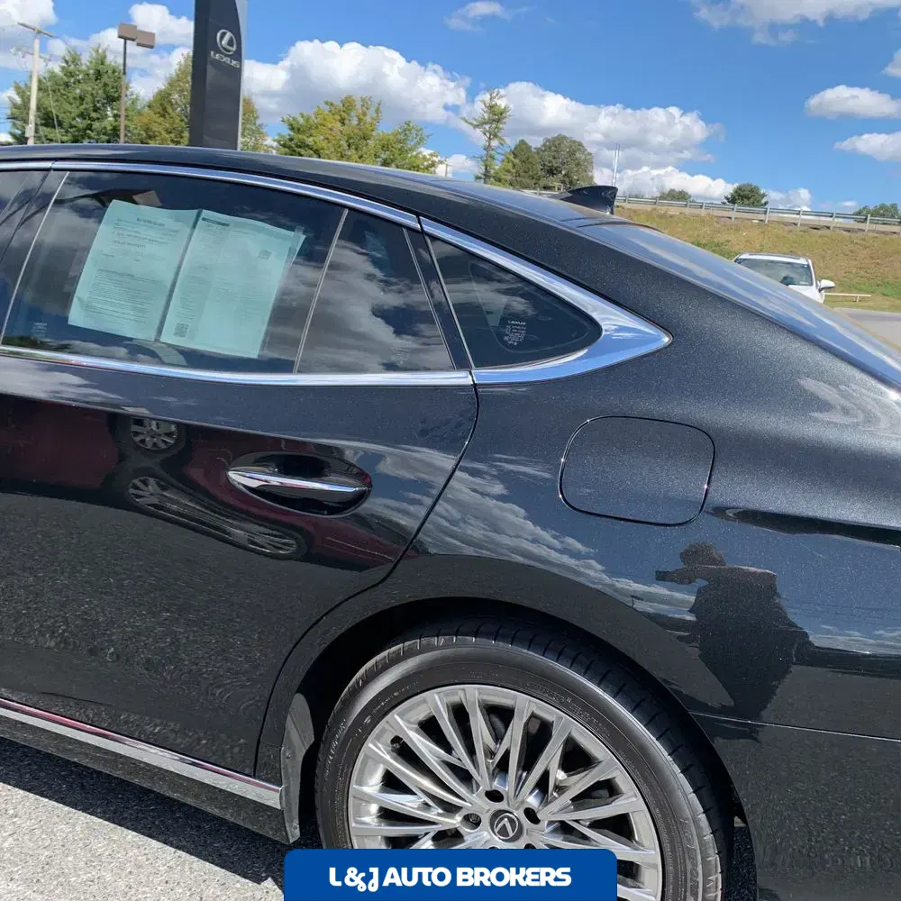 2024 Lexus LS 500 Base