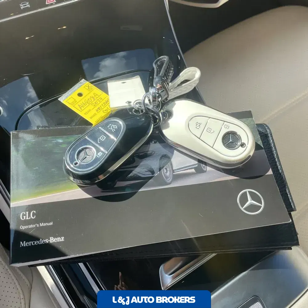 2024 Mercedes-Benz GLC GLC 300 4MATIC