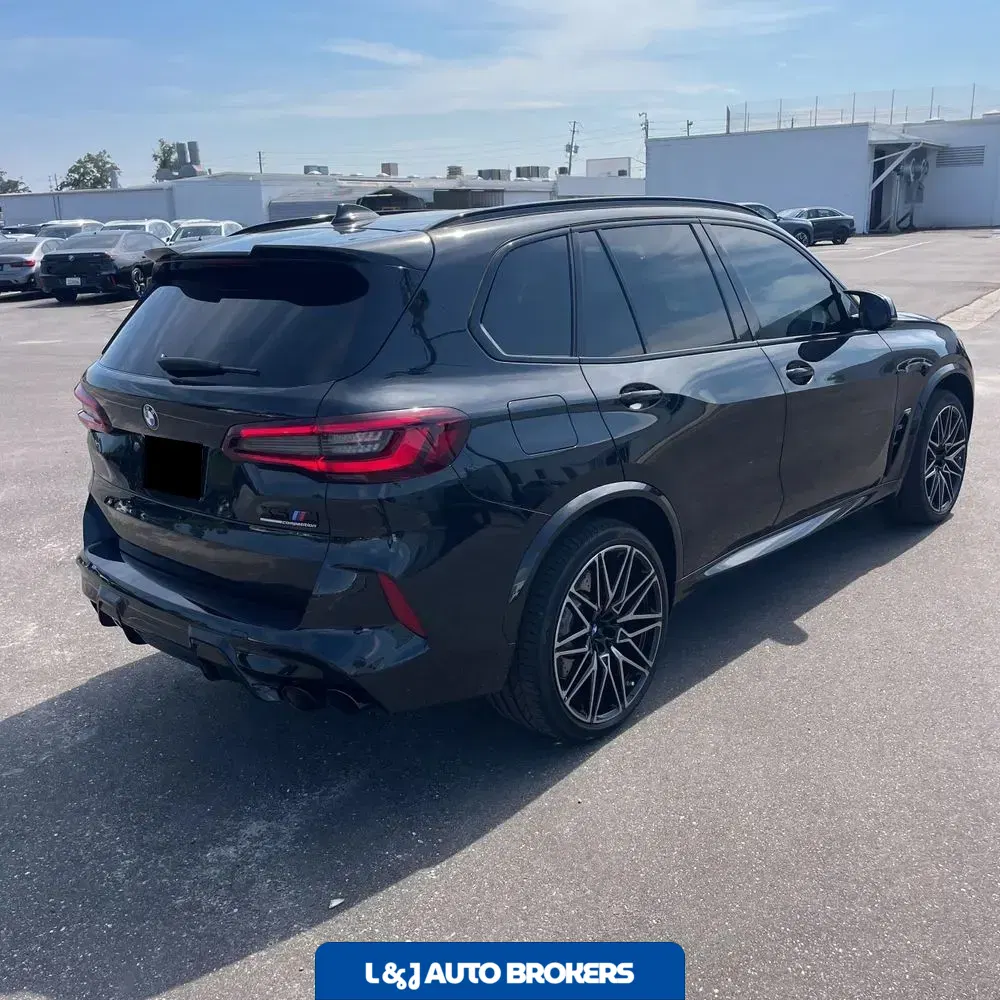 2021 BMW X5 M