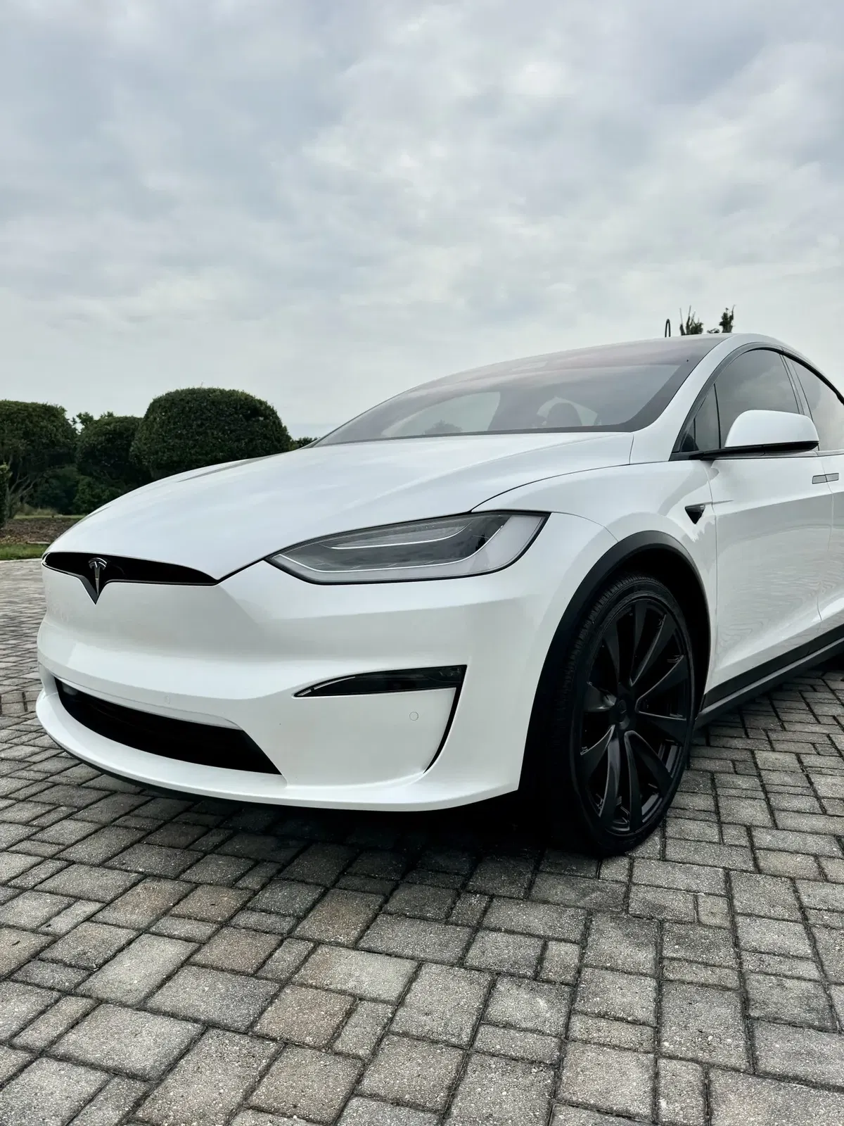 2022 Tesla Model X Plaid