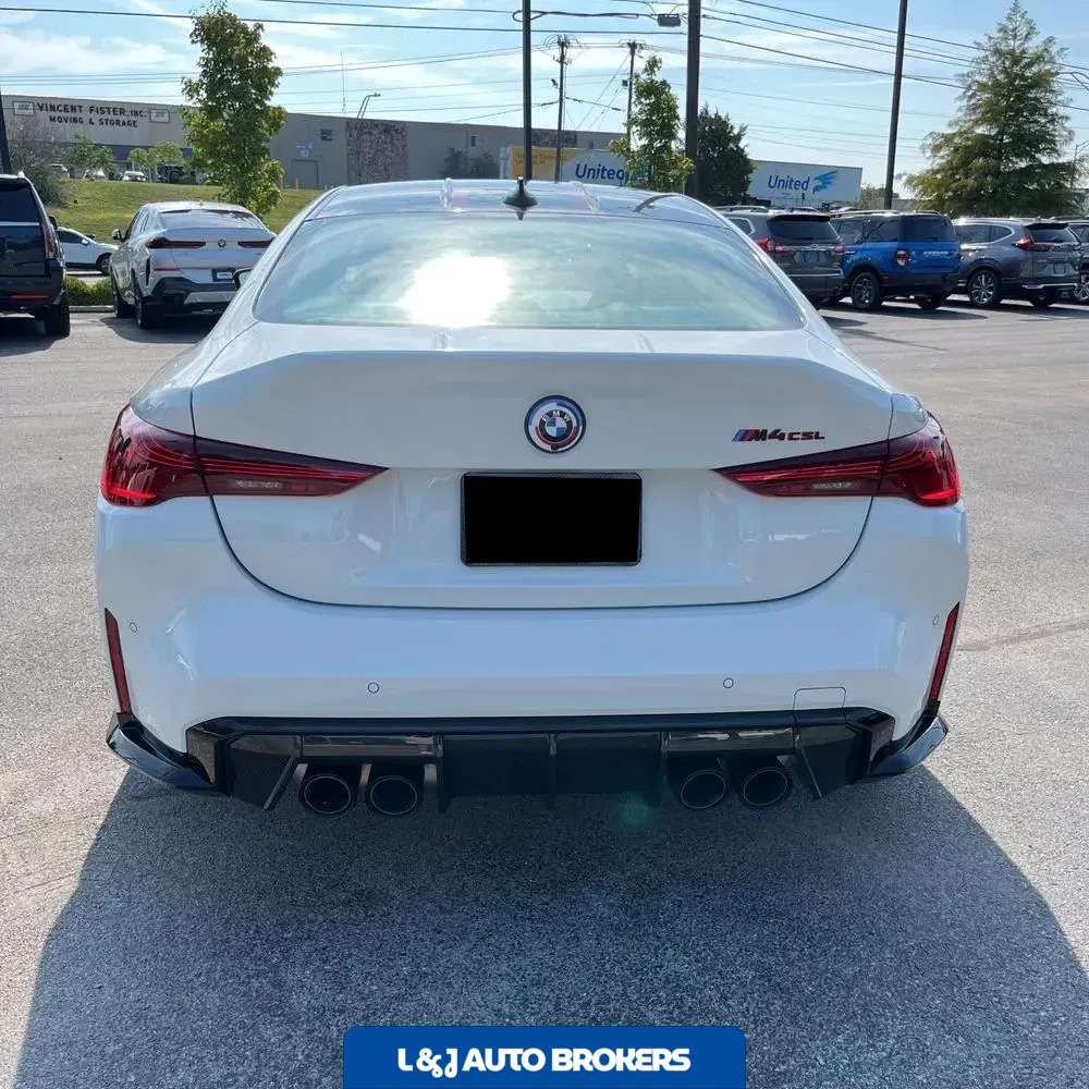 2023 BMW M4 CSL