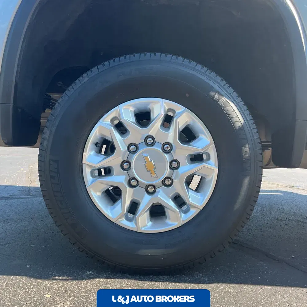 2024 Chevrolet Silverado 3500HD LTZ