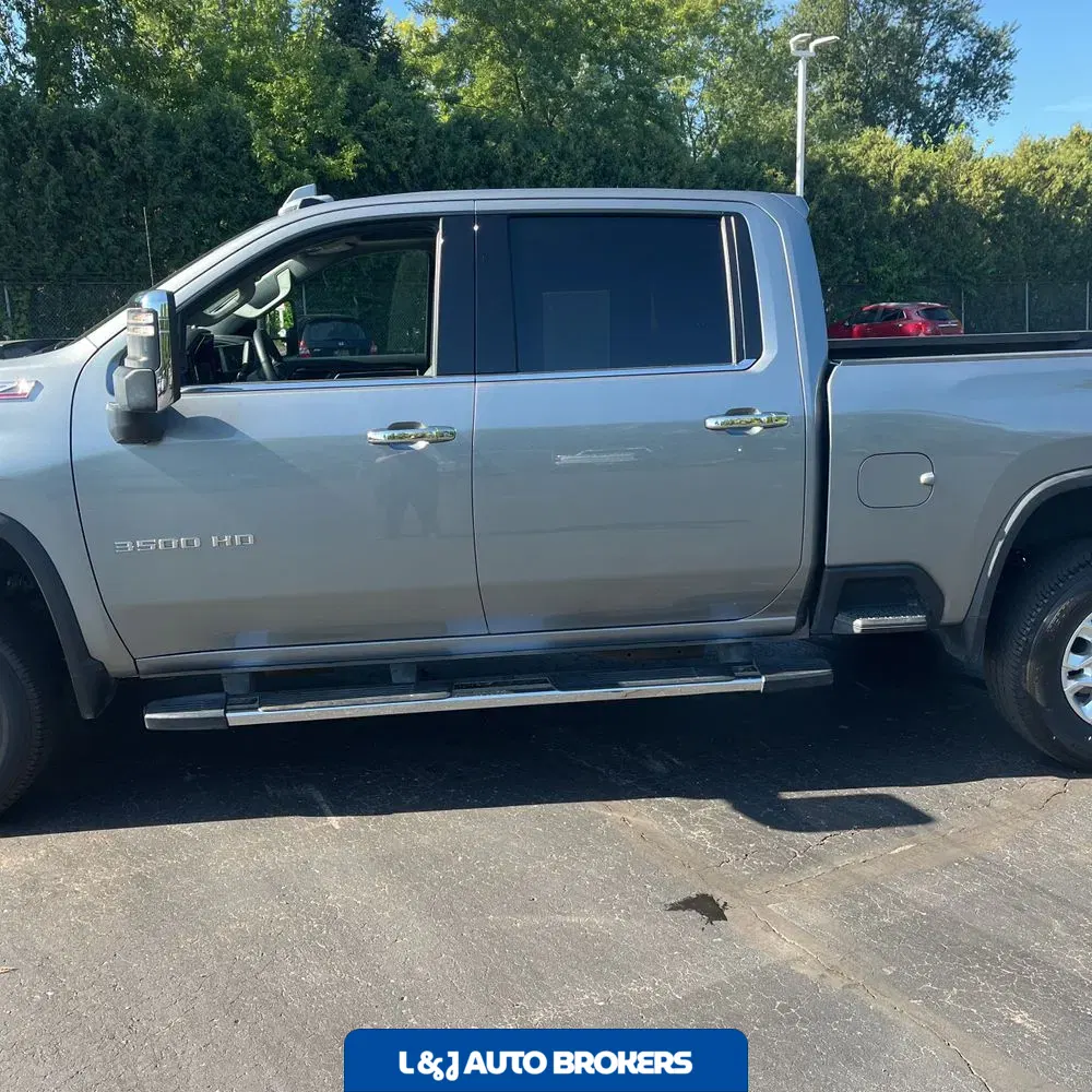 2024 Chevrolet Silverado 3500HD LTZ