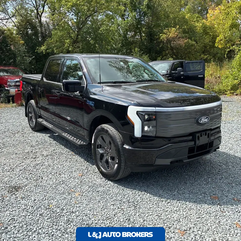 2024 Ford F-150 Lightning Lariat