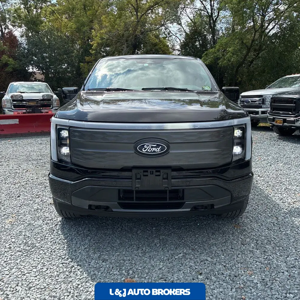 2024 Ford F-150 Lightning Lariat
