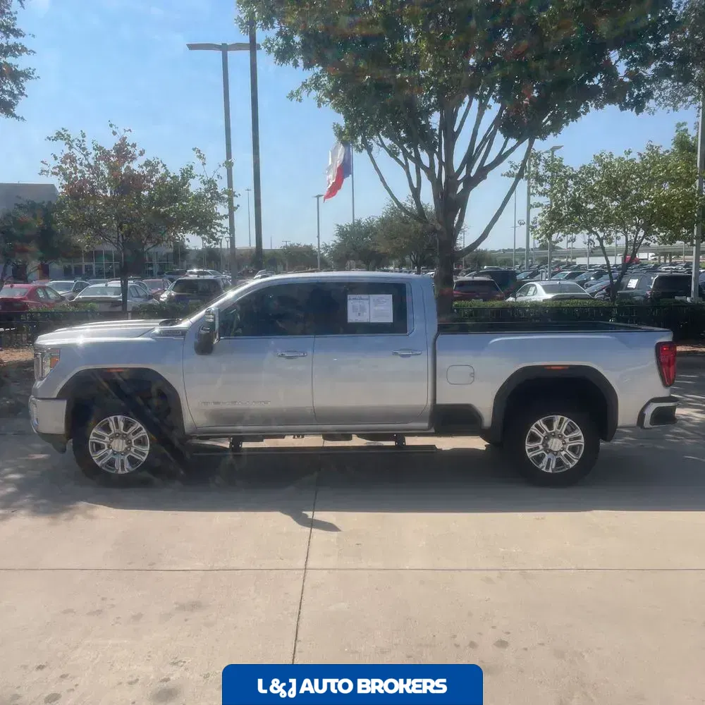 2023 GMC Sierra 2500HD Denali