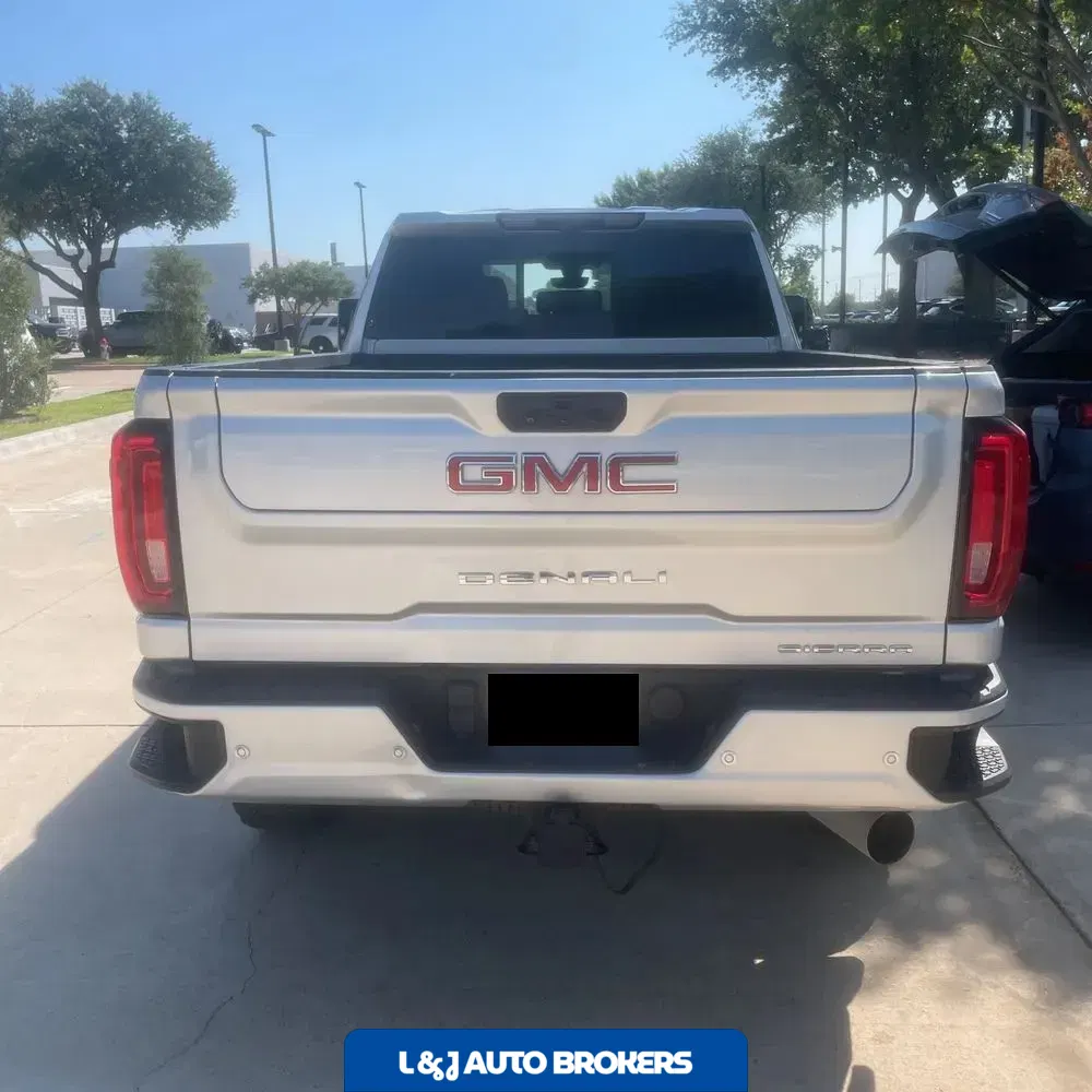 2023 GMC Sierra 2500HD Denali