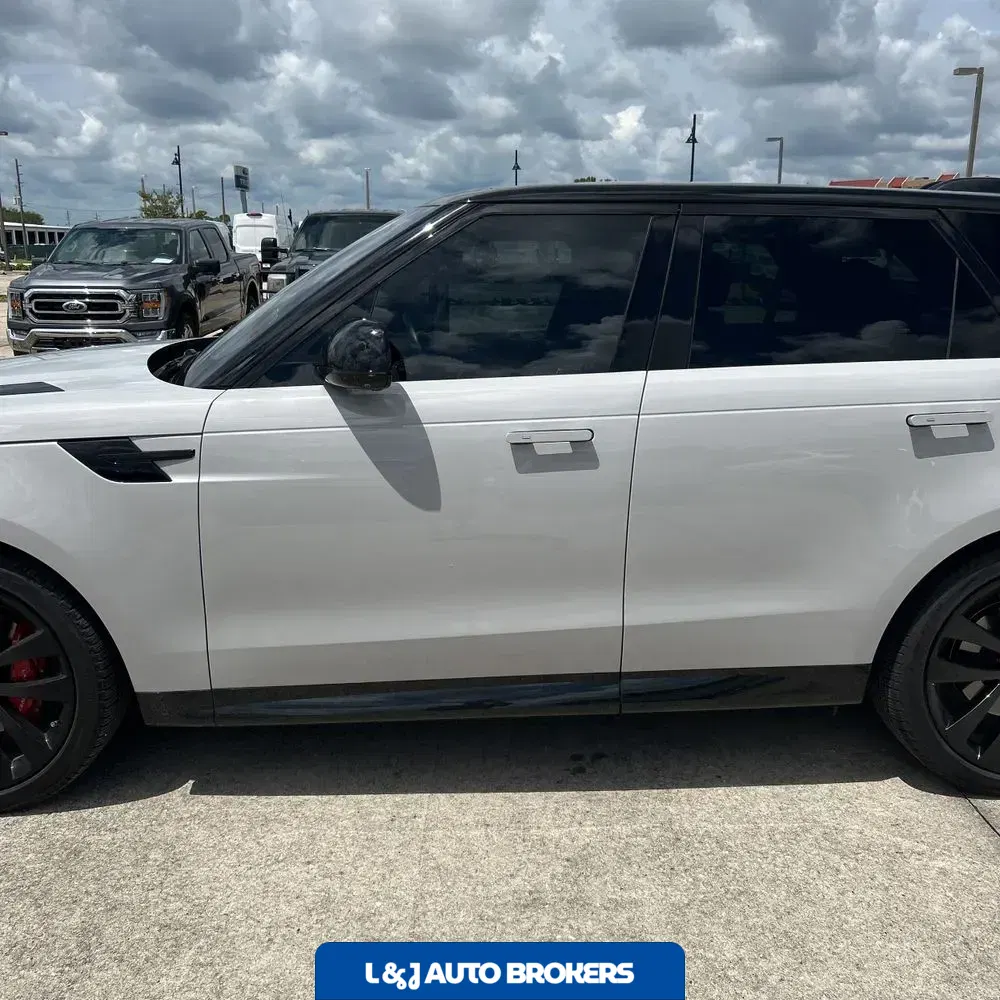 2023 Land Rover Range Rover Sport SE DYN
