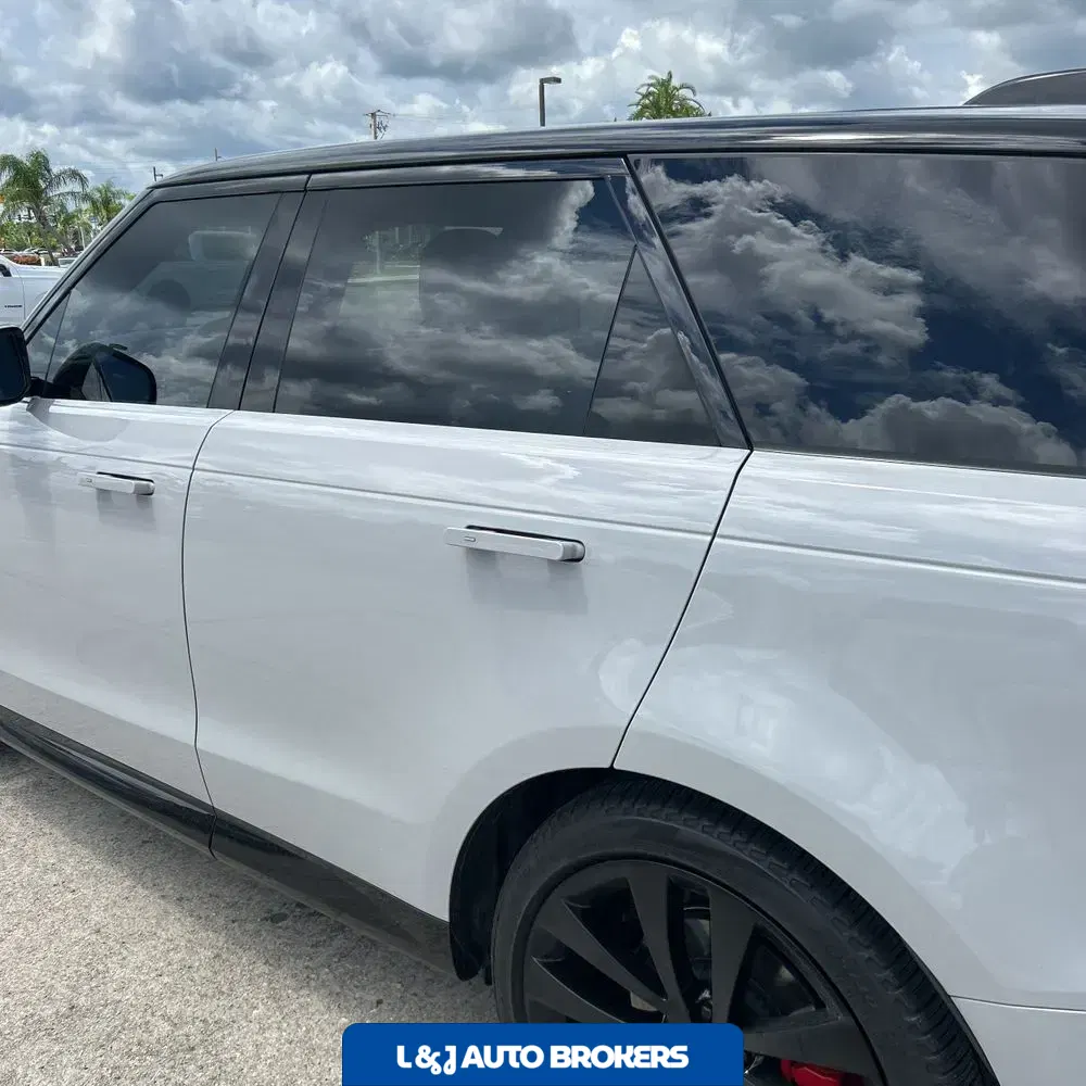 2023 Land Rover Range Rover Sport SE DYN