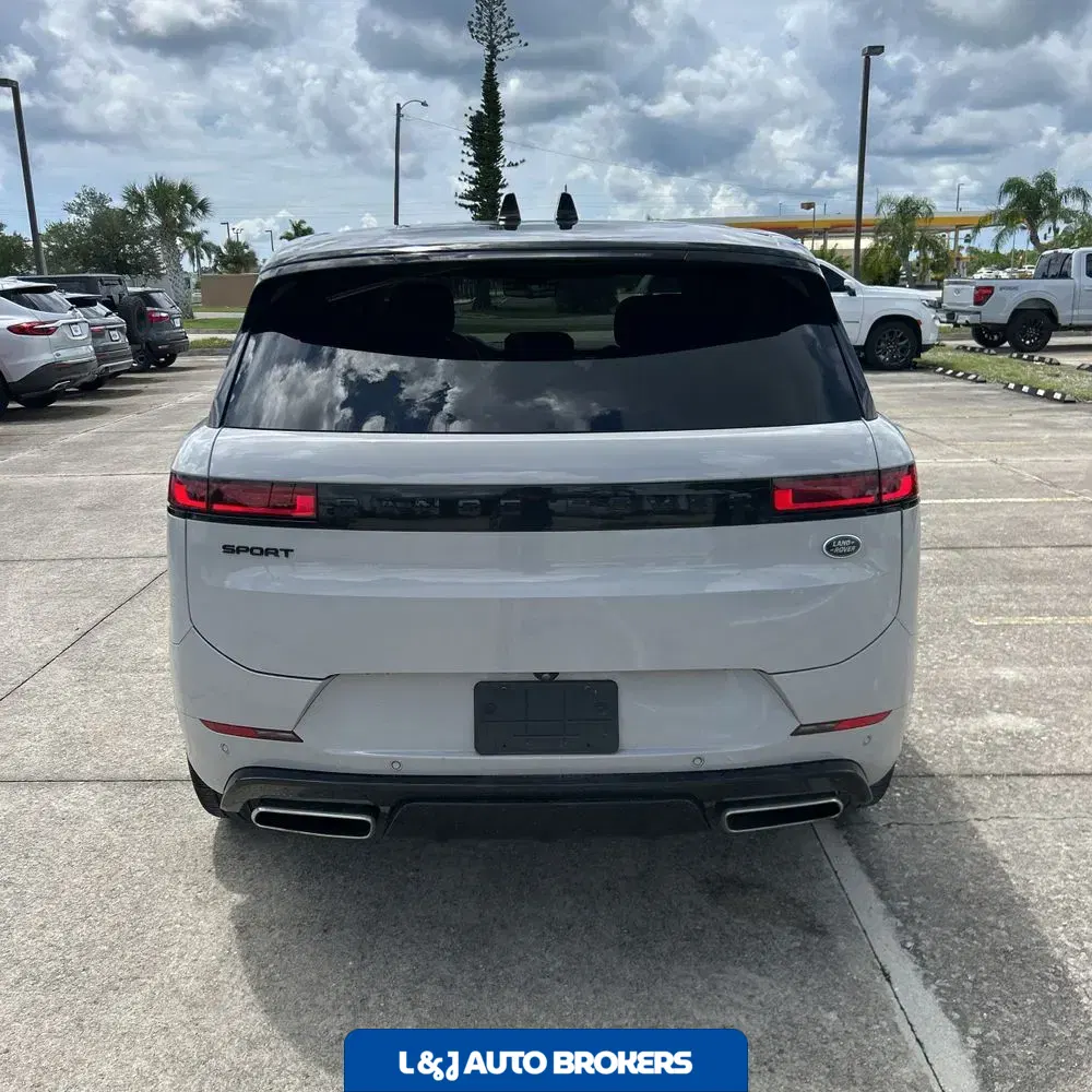 2023 Land Rover Range Rover Sport SE DYN