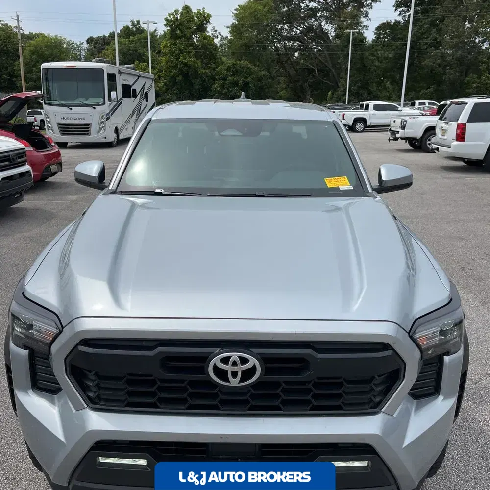 2025 Toyota Tacoma TRD Off-Road HV
