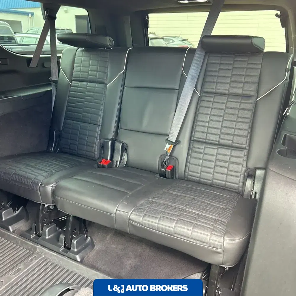 2023 Cadillac Escalade-V ESV Base