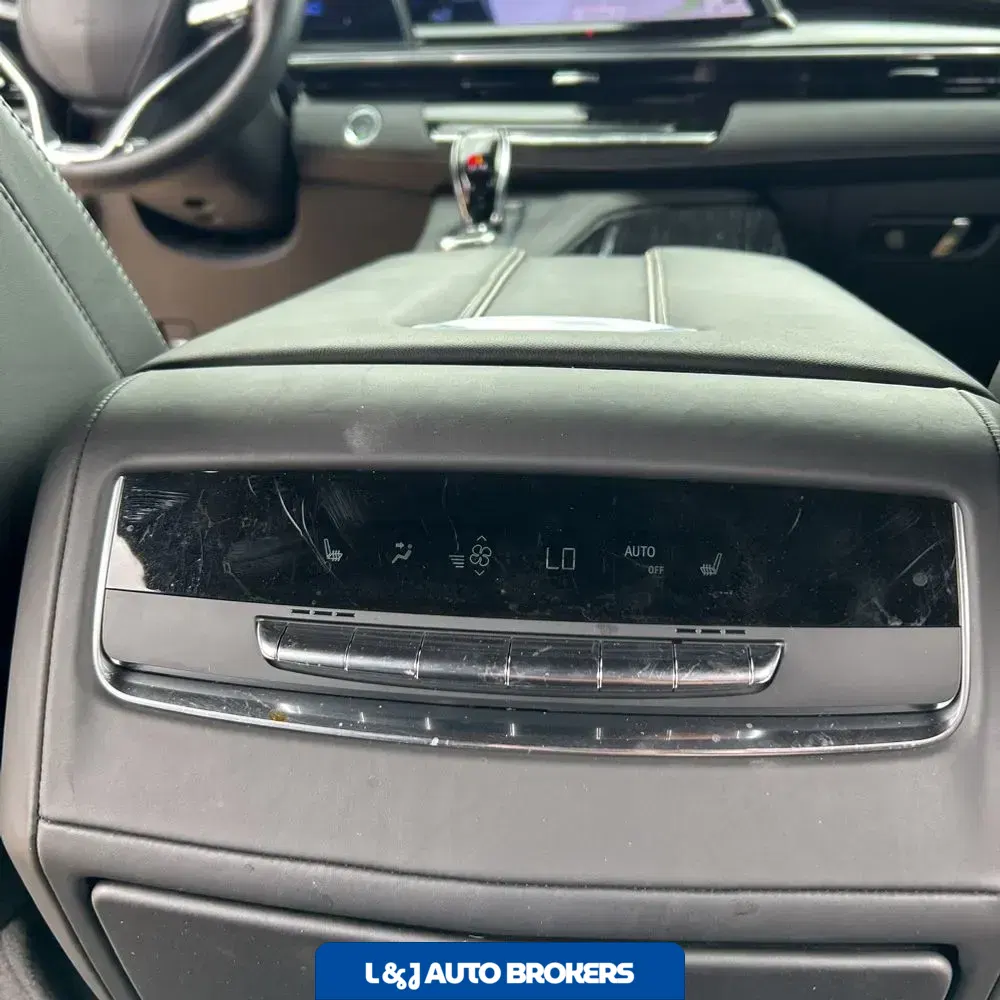 2023 Cadillac Escalade-V ESV Base