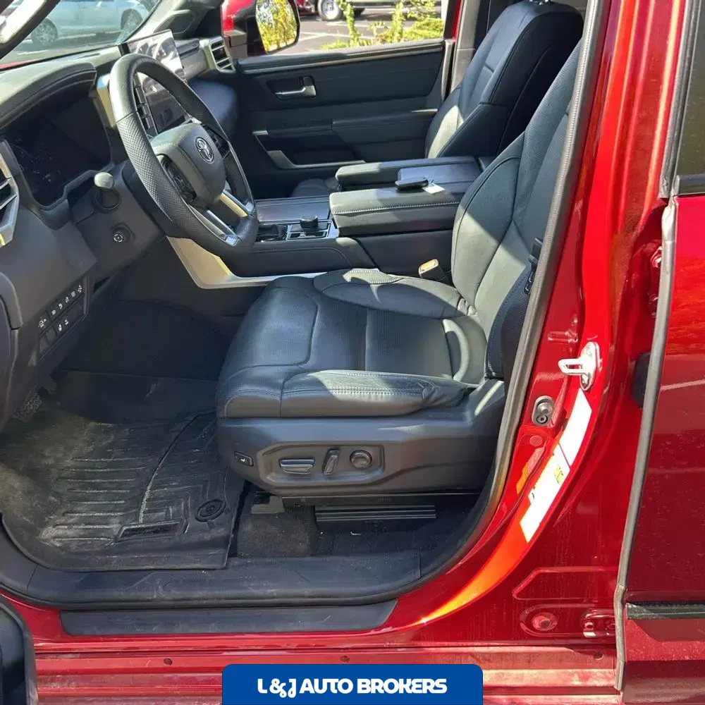 2024 Toyota Sequoia Platinum