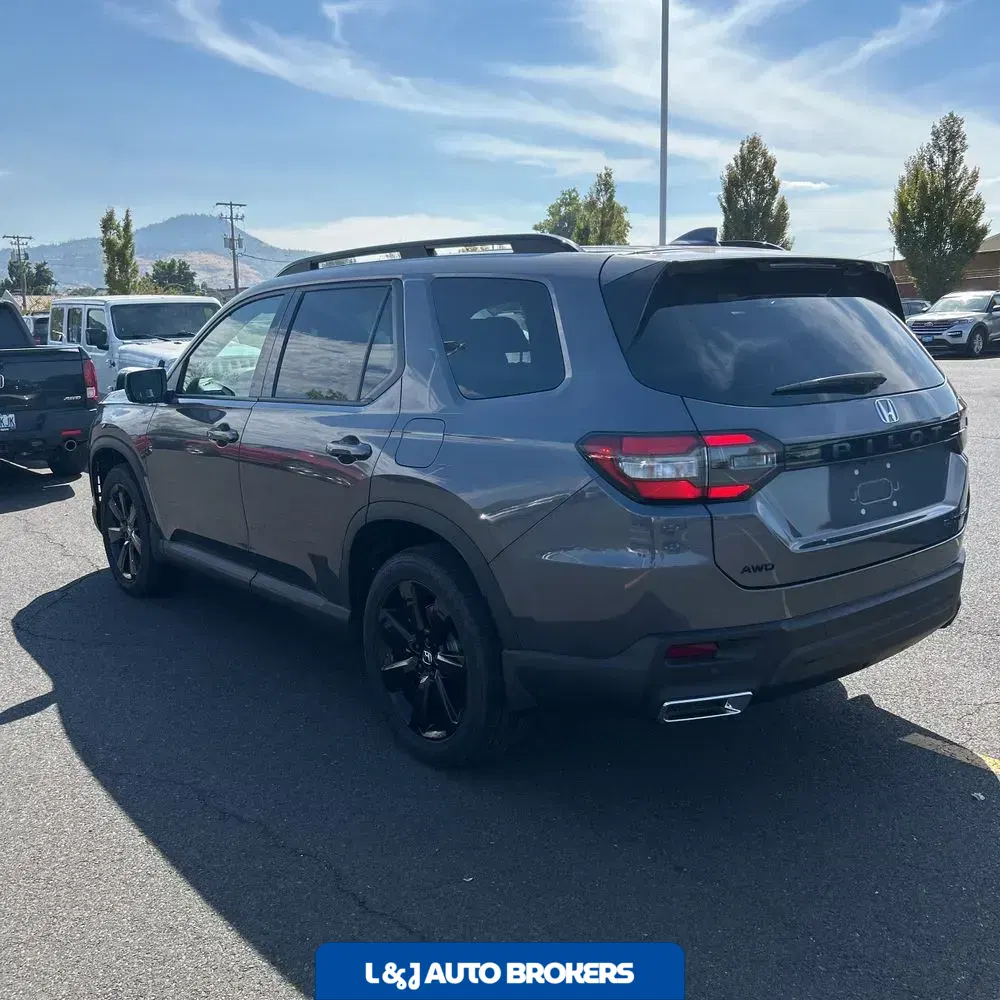 2025 Honda Pilot Black Edition