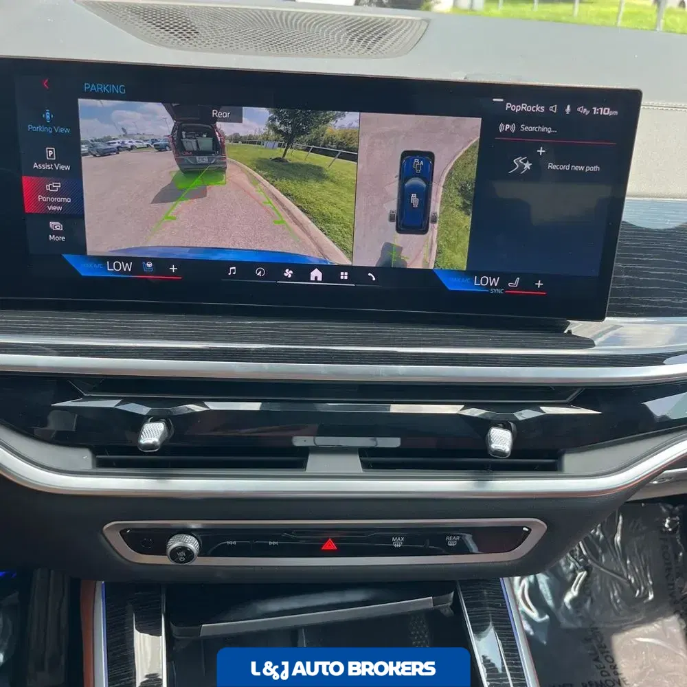 2024 BMW X5 M60i