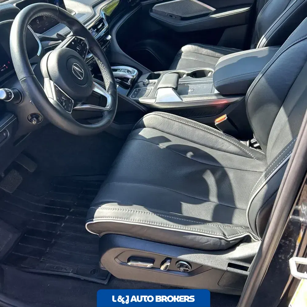 2023 Acura MDX SH-AWD w/Advance